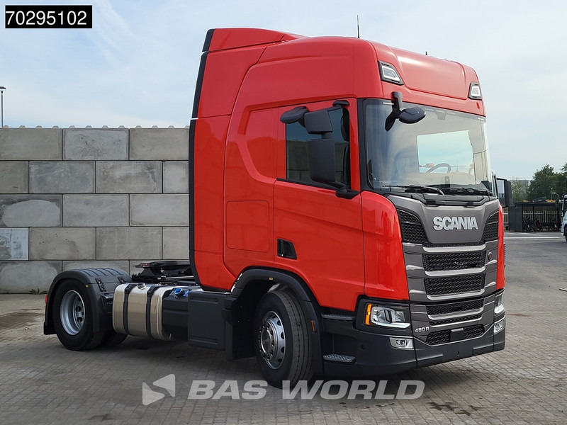 Scania R460 4X2 NEW! Retarder 2xTanks ACC LED Euro 6 - 牵引车:图3 Scania R460 4X2 NEW! Retarder 2xTanks ACC LED Euro 6 - 牵引车:图3