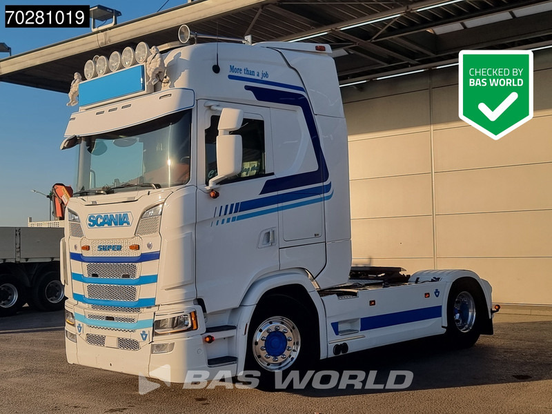Scania S520 890 4X2 Full-Air Retarder 2x Tanks Leather Alcoa's - 牵引车:图1 Scania S520 890 4X2 Full-Air Retarder 2x Tanks Leather Alcoa's - 牵引车:图1