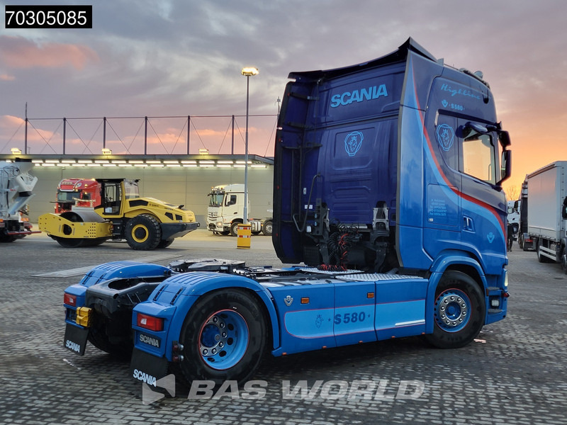 Scania S580 S 4X2 Full-Air Retarder 2xTanks Standklima Leder - 牵引车:图5 Scania S580 S 4X2 Full-Air Retarder 2xTanks Standklima Leder - 牵引车:图5