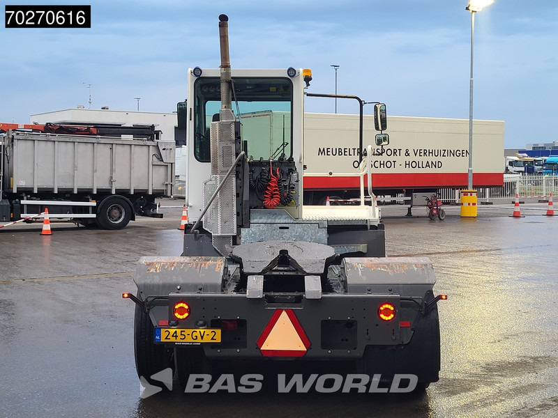 Terberg YT182 4X2 - 码头牵引车:图5 Terberg YT182 4X2 - 码头牵引车:图5