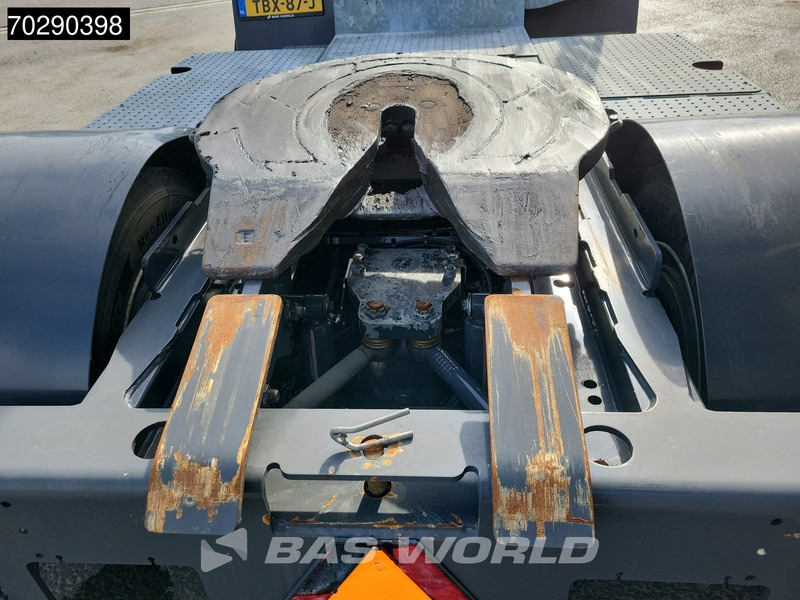 码头牵引车 Terberg YT222 4X2 NL-Truck EPA Big-Axle Hebesattel:图17 码头牵引车 Terberg YT222 4X2 NL-Truck EPA Big-Axle Hebesattel:图17