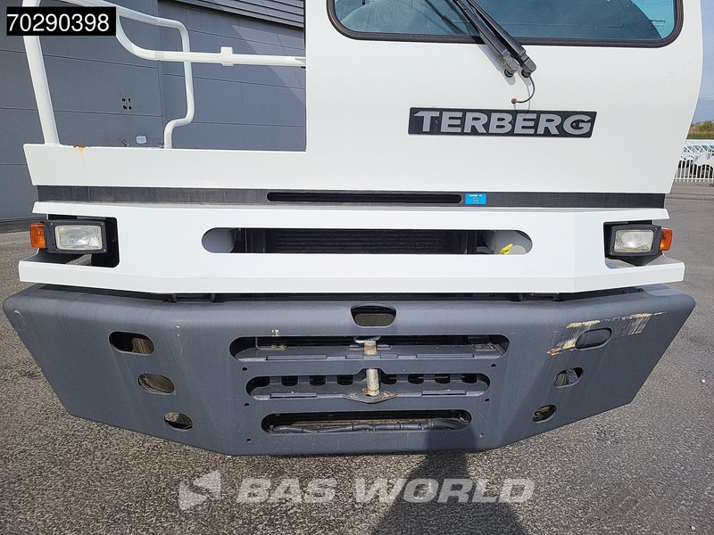 码头牵引车 Terberg YT222 4X2 NL-Truck EPA Big-Axle Hebesattel:图9 码头牵引车 Terberg YT222 4X2 NL-Truck EPA Big-Axle Hebesattel:图9
