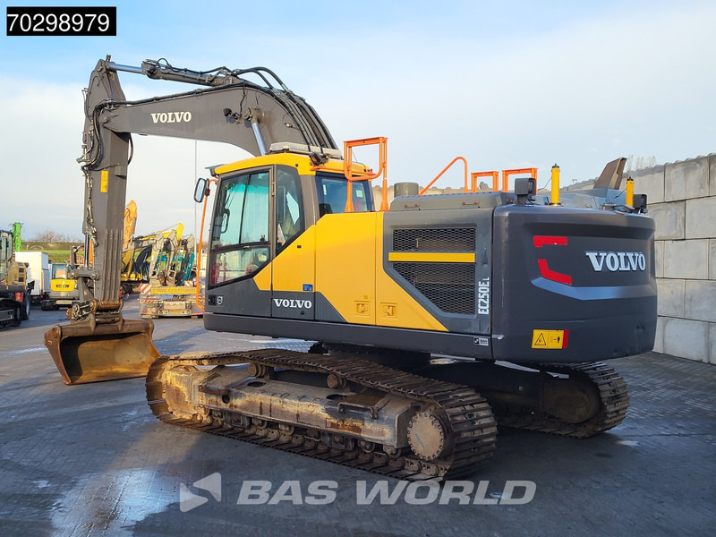 Volvo EC250 E L GPS - 2 Buckets - 履带式挖掘机:图5 Volvo EC250 E L GPS - 2 Buckets - 履带式挖掘机:图5