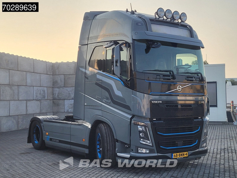 Volvo FH 500 FH 4X2 Edition2! NL-Truck XL Full-Air TC Dual-Clutch VDS 2xTanks Xenon I-ParkCool ACC Euro 6 - 牵引车:图3 Volvo FH 500 FH 4X2 Edition2! NL-Truck XL Full-Air TC Dual-Clutch VDS 2xTanks Xenon I-ParkCool ACC Euro 6 - 牵引车:图3