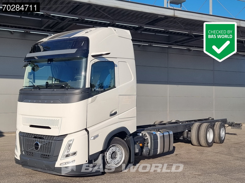 Volvo FH 62 R AERO 6X2 NEW Horsetruck chassis Lift+Lenkachse Dynamic Steering Mirror cam Euro 6 - 卡车:图1 Volvo FH 62 R AERO 6X2 NEW Horsetruck chassis Lift+Lenkachse Dynamic Steering Mirror cam Euro 6 - 卡车:图1