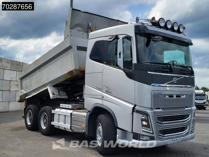 Volvo FH16 650 FH16 6X4 12m3 tipper Big-Axle Automatic Xenon Euro 6 - 翻斗车:图3 Volvo FH16 650 FH16 6X4 12m3 tipper Big-Axle Automatic Xenon Euro 6 - 翻斗车:图3