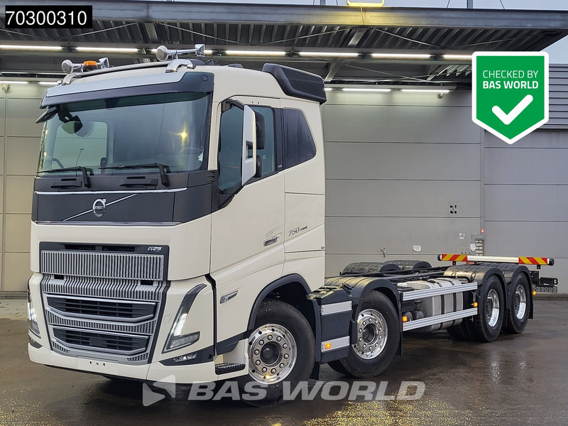 Volvo FH16 750 FH 8X4 NEW 8x4 chassis! Air suspension Big-Axle Automatic VEB+ Euro 6 - 驾驶室底盘卡车:图1 Volvo FH16 750 FH 8X4 NEW 8x4 chassis! Air suspension Big-Axle Automatic VEB+ Euro 6 - 驾驶室底盘卡车:图1