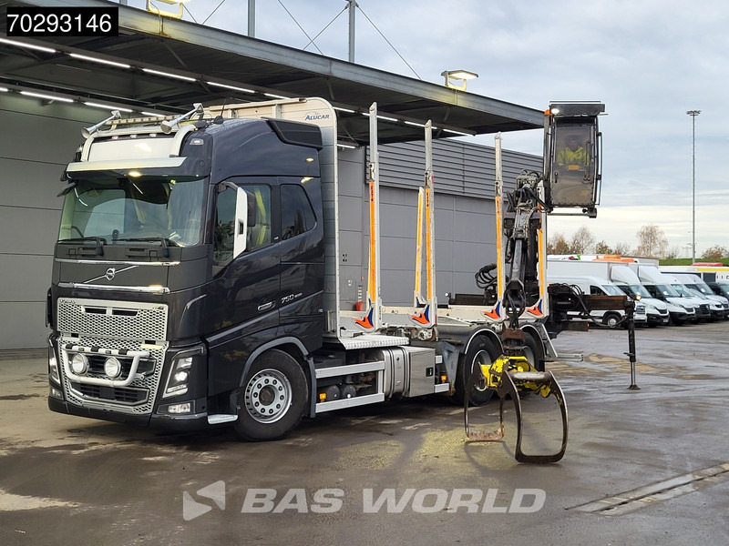 Volvo FH16 750 FH16 6X4 HIAB LOGLIFT F108S 83 Wood crane Retarder VEB+ Big-Axle Euro 6 - 木材运输车, 起重车:图5 Volvo FH16 750 FH16 6X4 HIAB LOGLIFT F108S 83 Wood crane Retarder VEB+ Big-Axle Euro 6 - 木材运输车, 起重车:图5