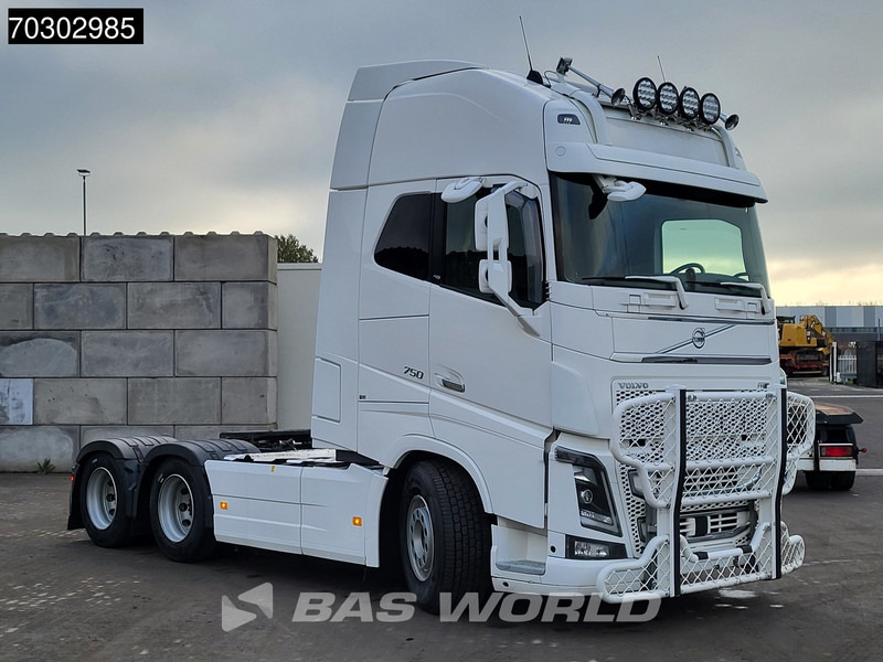 Volvo FH16 750 FH16 6X4 XL Retarder Full-Air 2xTanks Hydraulik - 牵引车:图3 Volvo FH16 750 FH16 6X4 XL Retarder Full-Air 2xTanks Hydraulik - 牵引车:图3