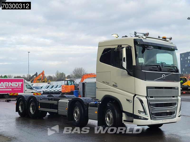 Volvo FH16 750 FH16 8X4 NEW 8x4 chassis! Air suspension Big-Axle Automatic VEB+ Euro 6 - 驾驶室底盘卡车:图3 Volvo FH16 750 FH16 8X4 NEW 8x4 chassis! Air suspension Big-Axle Automatic VEB+ Euro 6 - 驾驶室底盘卡车:图3