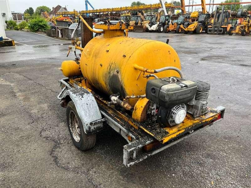 Acmar Z12204516R - 沥青洒布车:图4 Acmar Z12204516R - 沥青洒布车:图4