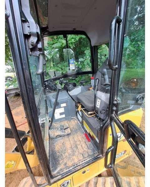 Caterpillar 302 - 小型挖掘机:图5 Caterpillar 302 - 小型挖掘机:图5