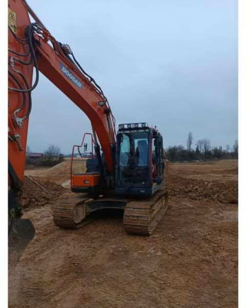 Doosan DX140LC-5 - 履带式挖掘机:图3 Doosan DX140LC-5 - 履带式挖掘机:图3