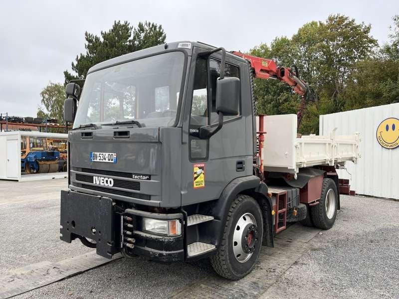 Iveco GRUE TECTOR 130E18 - 翻斗车:图2 Iveco GRUE TECTOR 130E18 - 翻斗车:图2