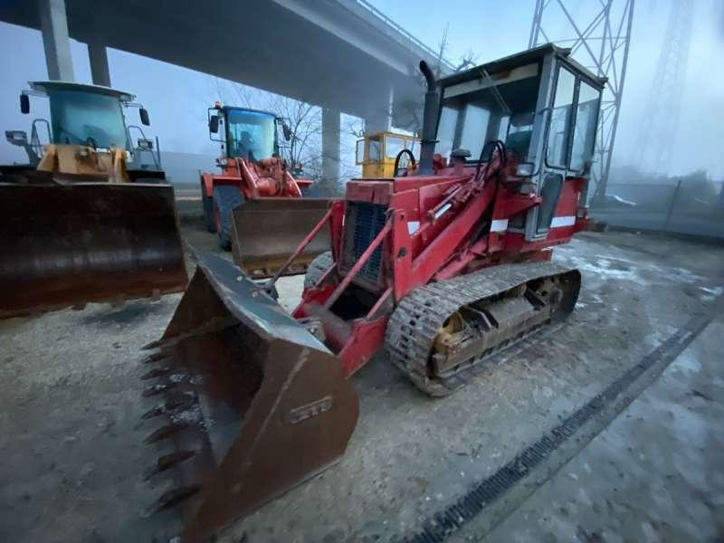 Komatsu D31S-20 - 履带式装载机:图3 Komatsu D31S-20 - 履带式装载机:图3