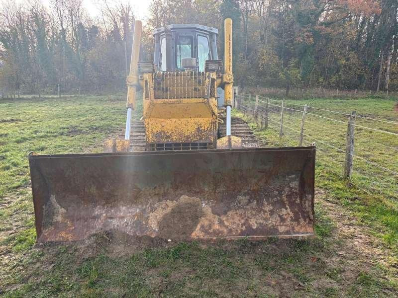 推土机 Komatsu D65EX-12：图10