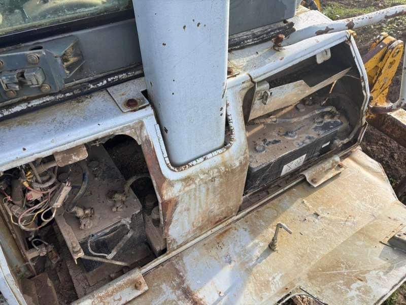 推土机 Komatsu D65EX-12：图18