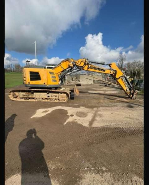 Liebherr R926 COMPACT - 履带式挖掘机:图3 Liebherr R926 COMPACT - 履带式挖掘机:图3