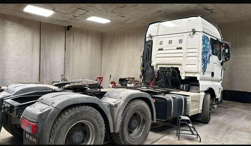 MAN TGX 33.480 - 牵引车:图4 MAN TGX 33.480 - 牵引车:图4