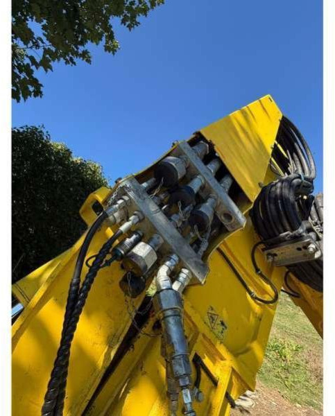 MENZI MUCK M525 - 步履式挖掘机:图4 MENZI MUCK M525 - 步履式挖掘机:图4