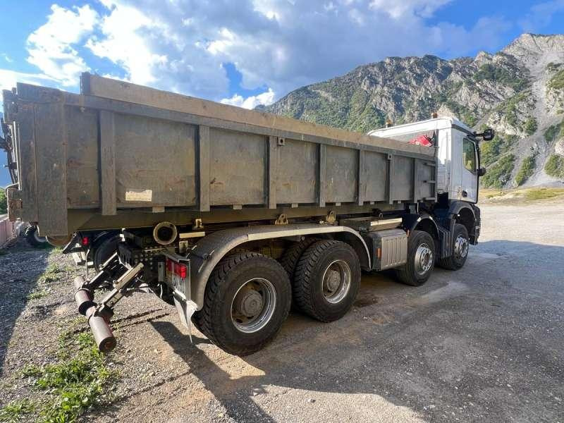 Mercedes AROCS 3253 8X4 - 翻斗车:图3 Mercedes AROCS 3253 8X4 - 翻斗车:图3
