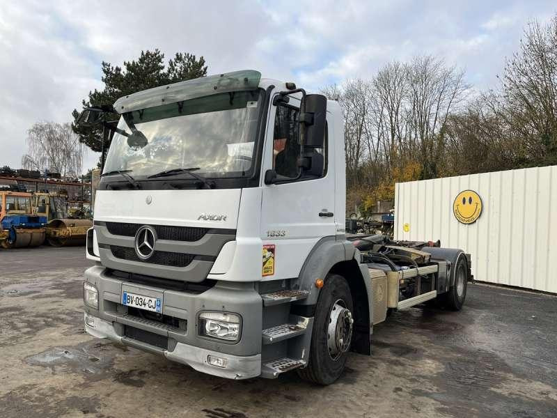 Mercedes AXOR 1833 - 吊钩升降车:图2 Mercedes AXOR 1833 - 吊钩升降车:图2