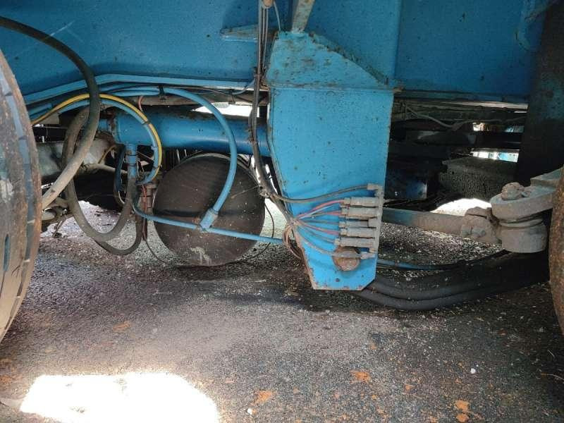 低装载半拖车 Nicolas 4+3 ESSIEUX:图27 低装载半拖车 Nicolas 4+3 ESSIEUX:图27