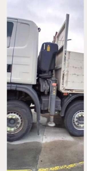栏板式/ 平板卡车 Scania G480 8X4 GRUE FASSI：图24