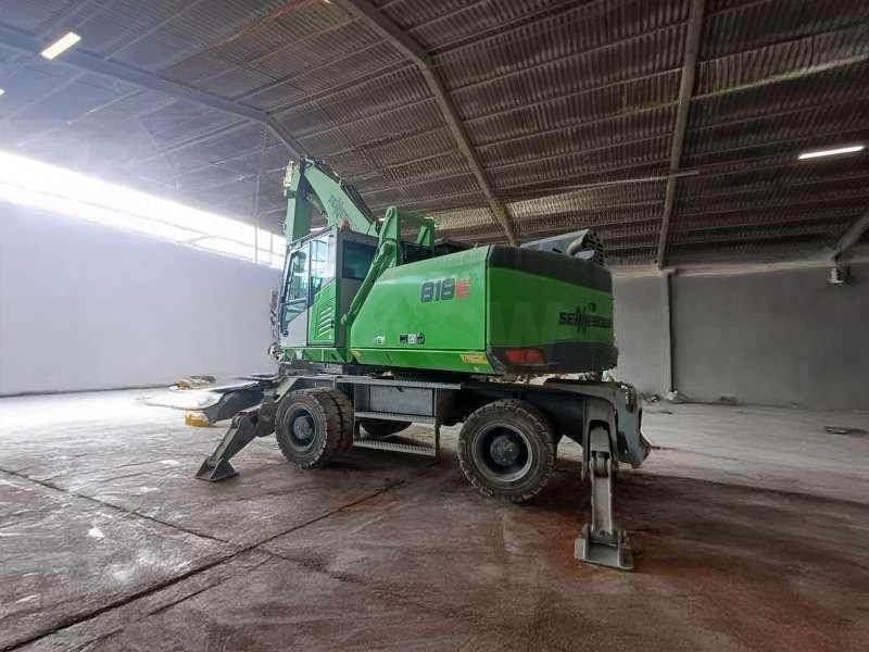 Sennebogen 818 - 垃圾/ 工业叉装车:图3 Sennebogen 818 - 垃圾/ 工业叉装车:图3