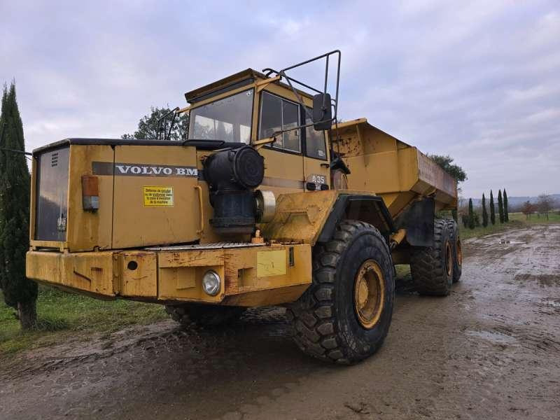 Volvo A35 6X6 - 铰接式自卸车:图4 Volvo A35 6X6 - 铰接式自卸车:图4
