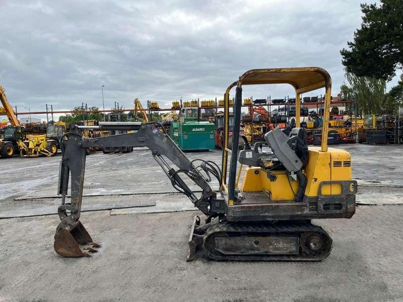 Volvo EB12 - 小型挖掘机:图4 Volvo EB12 - 小型挖掘机:图4