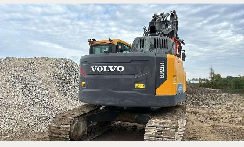 Volvo ECR235EL - 履带式挖掘机:图3 Volvo ECR235EL - 履带式挖掘机:图3