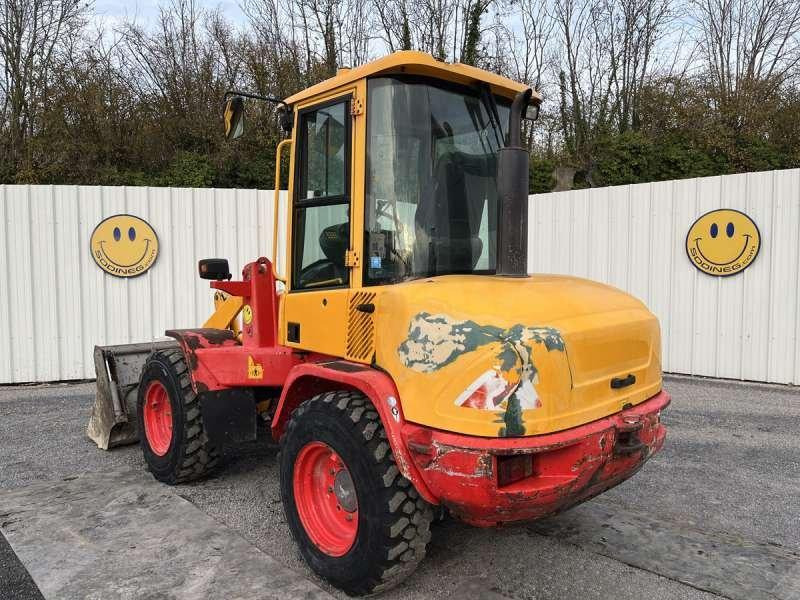 Volvo L30B-Z/X - 轮式装载机:图4 Volvo L30B-Z/X - 轮式装载机:图4