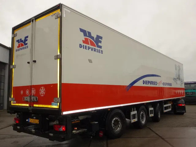 Chereau 3 AXEL,2 ASSENGESTUURD,1 LIFTAS,APK GEKEURD - 冷藏半拖车:图2 Chereau 3 AXEL,2 ASSENGESTUURD,1 LIFTAS,APK GEKEURD - 冷藏半拖车:图2