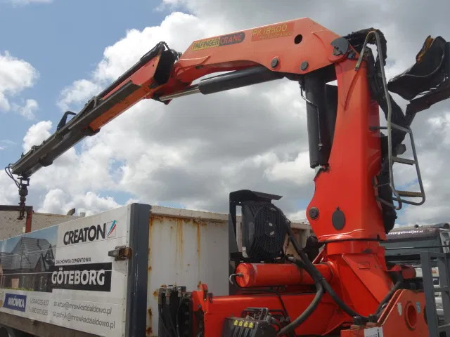 DAF CF 360 6X4 MANUAL GEAR STEELSPRINGS 18,5 TON PALFINKER - 栏板式/ 平板卡车, 起重车:图2 DAF CF 360 6X4 MANUAL GEAR STEELSPRINGS 18,5 TON PALFINKER - 栏板式/ 平板卡车, 起重车:图2