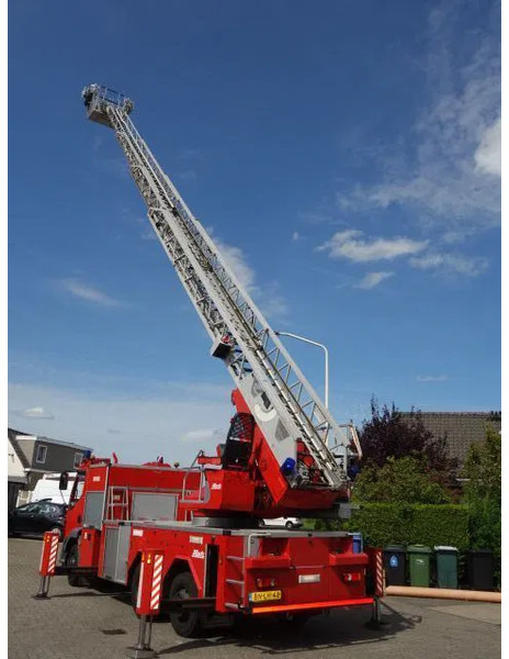 DAF LF 250 METZ 30 meter - 卡车:图3 DAF LF 250 METZ 30 meter - 卡车:图3