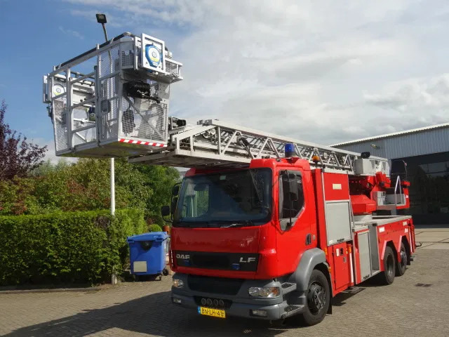 DAF LF 55.250 METZ 30 meter - 消防车:图5 DAF LF 55.250 METZ 30 meter - 消防车:图5