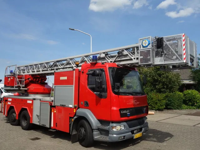 DAF LF 55.250 METZ 30 meter - 消防车:图4 DAF LF 55.250 METZ 30 meter - 消防车:图4
