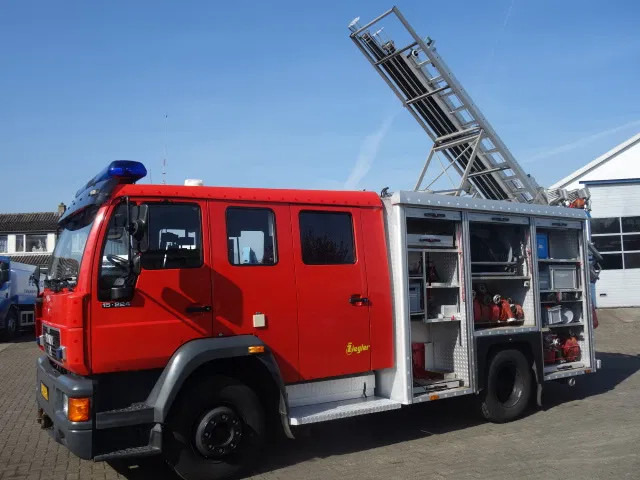 MAN 15 224-with winch 2500liter tank manual gearbox ,ziegler pomp - 消防车:图2 MAN 15 224-with winch 2500liter tank manual gearbox ,ziegler pomp - 消防车:图2