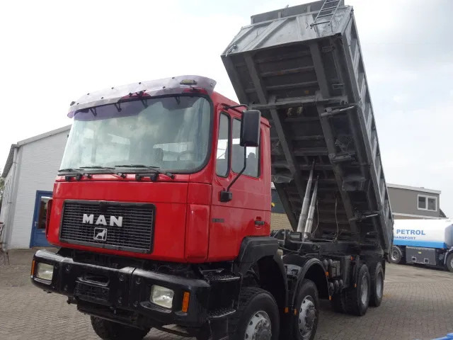 MAN 35-403 meiller kipper 8x6 - 翻斗车:图2 MAN 35-403 meiller kipper 8x6 - 翻斗车:图2