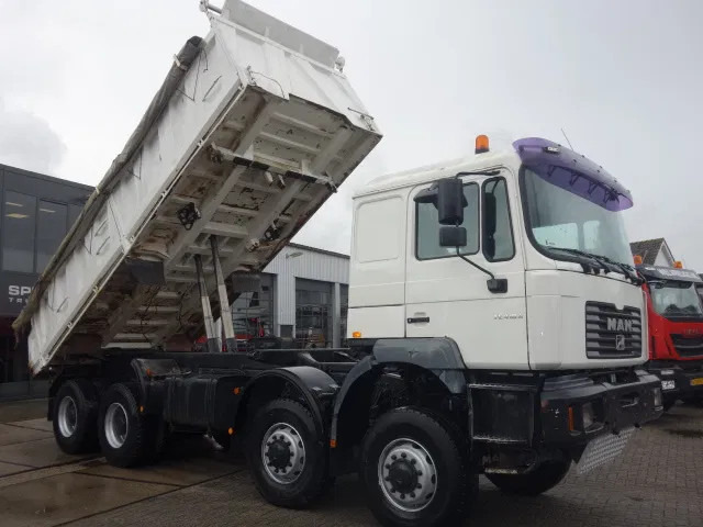 MAN FE410 PK 8X8 MEILLER KIPPER,MANUALFEULPUMP - 翻斗车:图1 MAN FE410 PK 8X8 MEILLER KIPPER,MANUALFEULPUMP - 翻斗车:图1