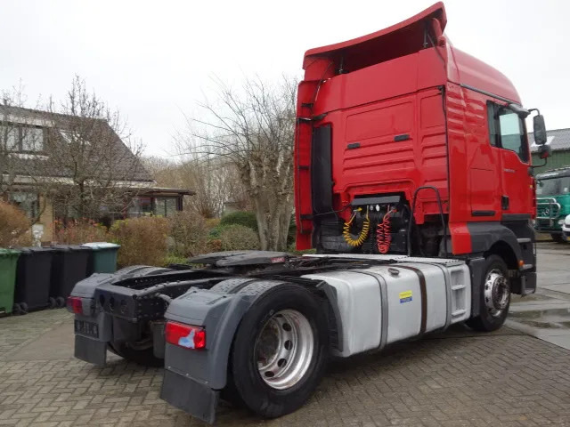 MAN TGA 18.430 MANUAL GEARBOX,AIRCO - 牵引车:图2 MAN TGA 18.430 MANUAL GEARBOX,AIRCO - 牵引车:图2