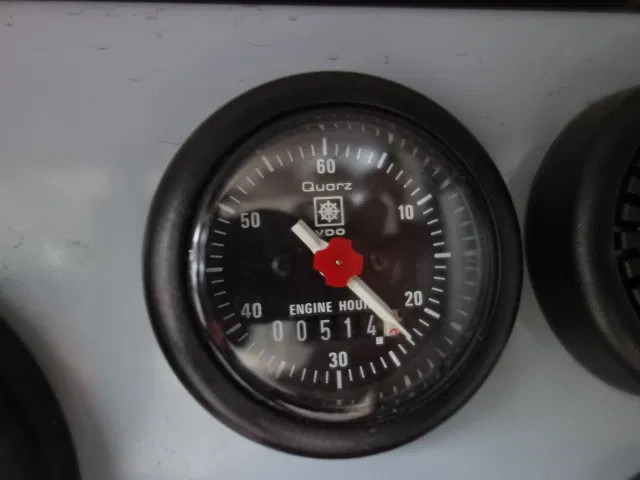 Volvo -330 2000 LITER WATER TANK KRONEBURGPUMP - 消防车:图4 Volvo -330 2000 LITER WATER TANK KRONEBURGPUMP - 消防车:图4