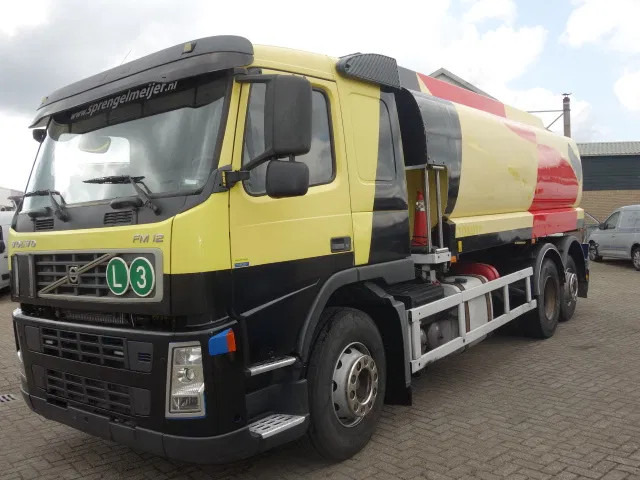 Volvo FM 12 18500liter tank,AIRCO,MANUAL GEARBOX - 罐车:图1 Volvo FM 12 18500liter tank,AIRCO,MANUAL GEARBOX - 罐车:图1