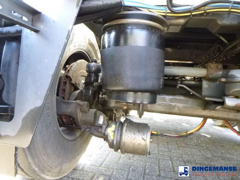 液罐半拖车 Crossland Vacuum tank alu 33.4 m3 / 1 comp:图10 液罐半拖车 Crossland Vacuum tank alu 33.4 m3 / 1 comp:图10