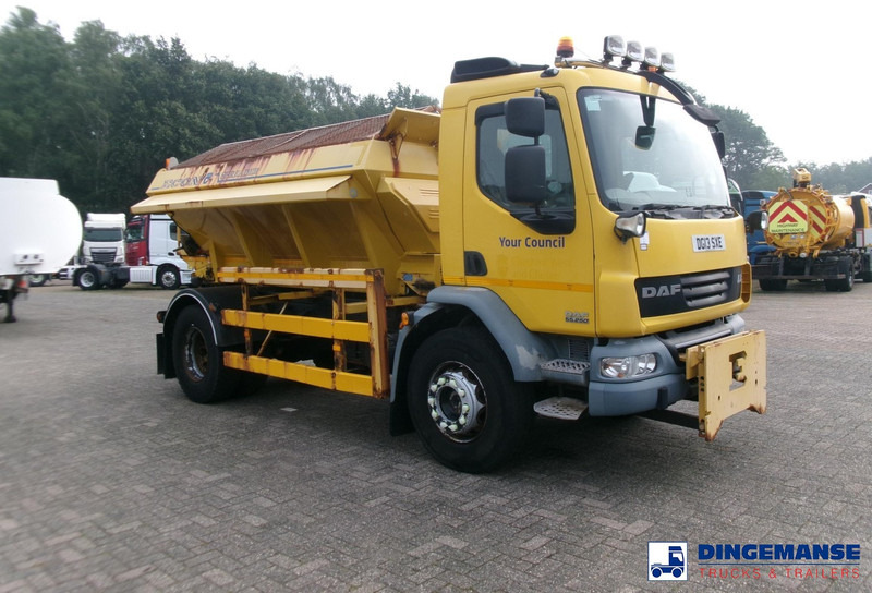 DAF LF 55.250 4X2 RHD gritter - 除雪车:图2 DAF LF 55.250 4X2 RHD gritter - 除雪车:图2