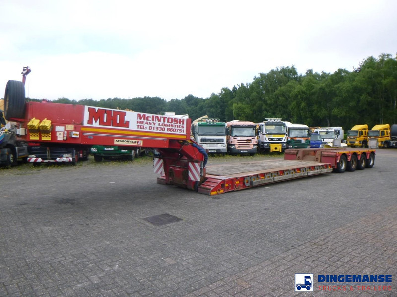 Faymonville 4-axle lowbed trailer 88t STBZ-4AV - 低装载拖车:图1 Faymonville 4-axle lowbed trailer 88t STBZ-4AV - 低装载拖车:图1