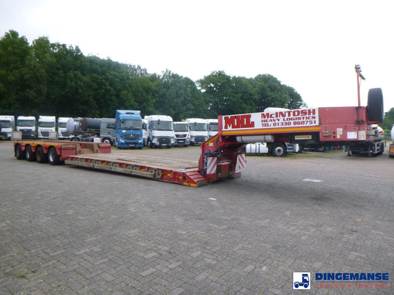 Faymonville 4-axle lowbed trailer 88t STBZ-4AV - 低装载拖车:图2 Faymonville 4-axle lowbed trailer 88t STBZ-4AV - 低装载拖车:图2