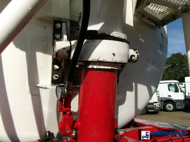 液罐半拖车 Feldbinder Powder tank alu 41 m3 (tipping):图13 液罐半拖车 Feldbinder Powder tank alu 41 m3 (tipping):图13