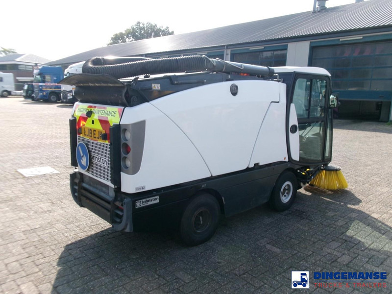 Johnston C202 compact street sweeper - 道路清扫机:图3 Johnston C202 compact street sweeper - 道路清扫机:图3